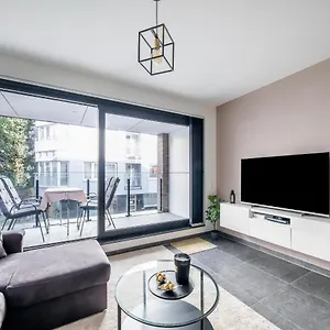 Cosy In With Private Terrace Appartement
