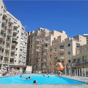 Be At Sea In All-in Luxury , Outdoor Pool, Side Seaview Appartement